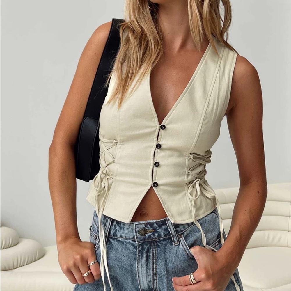 Princess Polly  Stavi Vest Top Cream